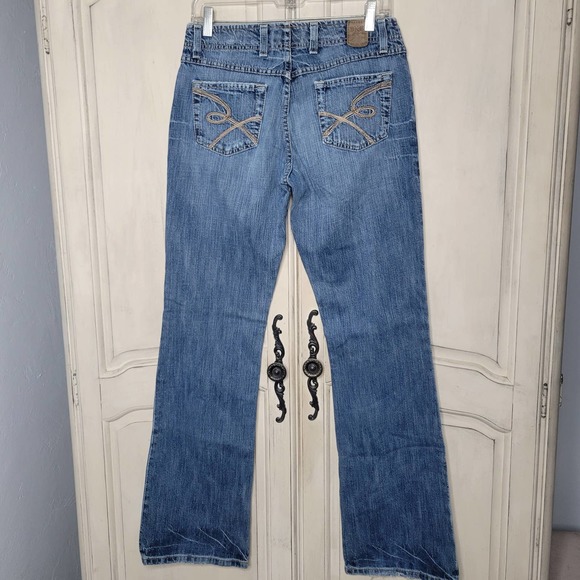 Buckle BKE Wendi Lowrise Flare Distressed Thick Stitch Jeans✨️sz 28 x 33 1/2 - Picture 3 of 13